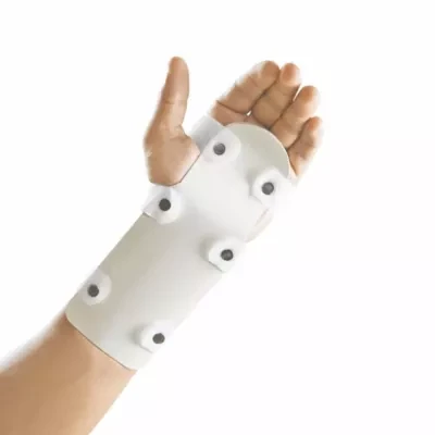 Dyna Cock Up Wrist Brace (L)